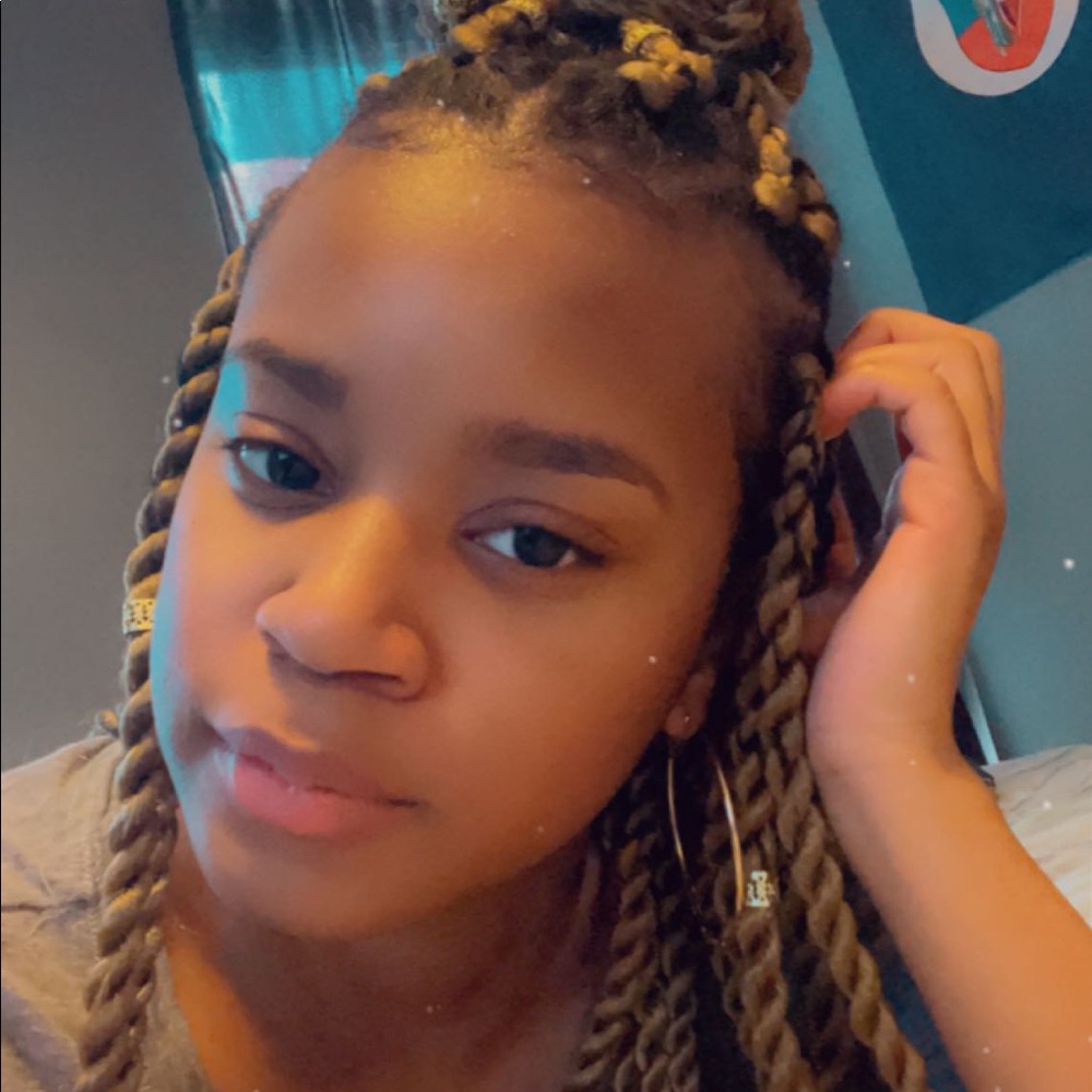 Meet your Posher, Teliah